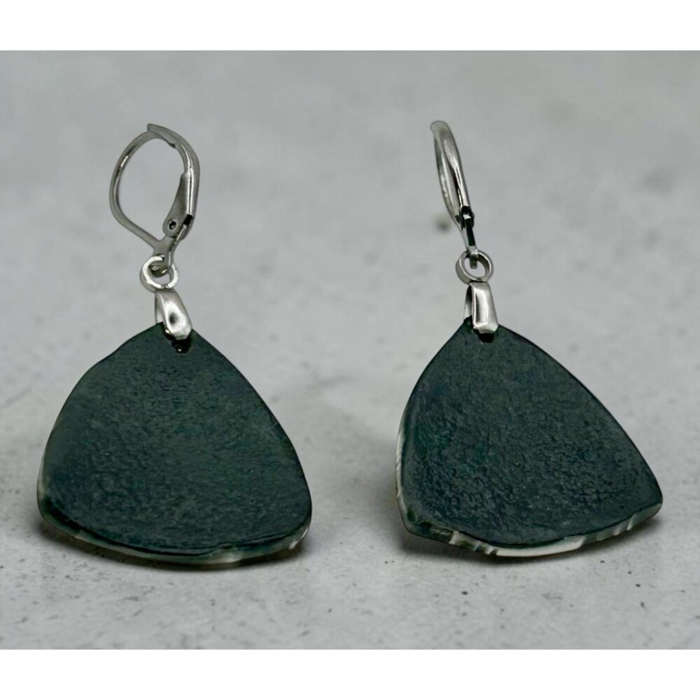Handmade Polymer Clay Dangle Earrings Black & White Rose Triangle SS Lever back - Picture 6 of 9